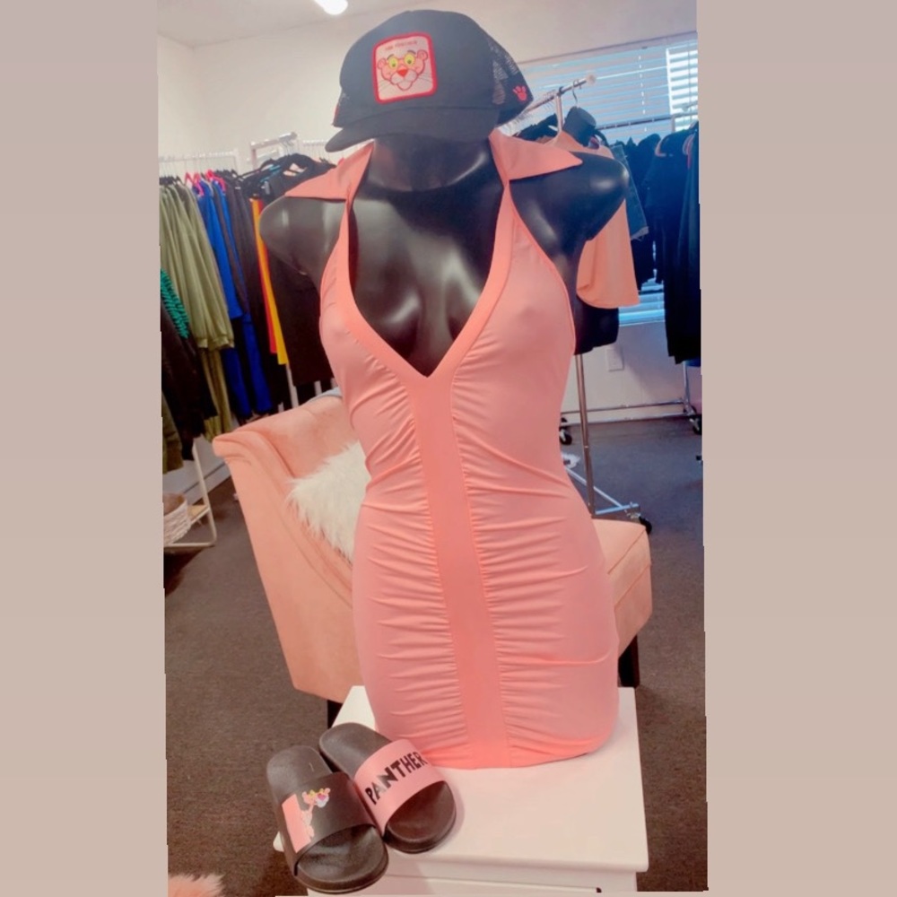 DRESS, HAT, SLIDES FROM WWW.COUTUREGALURE.COM